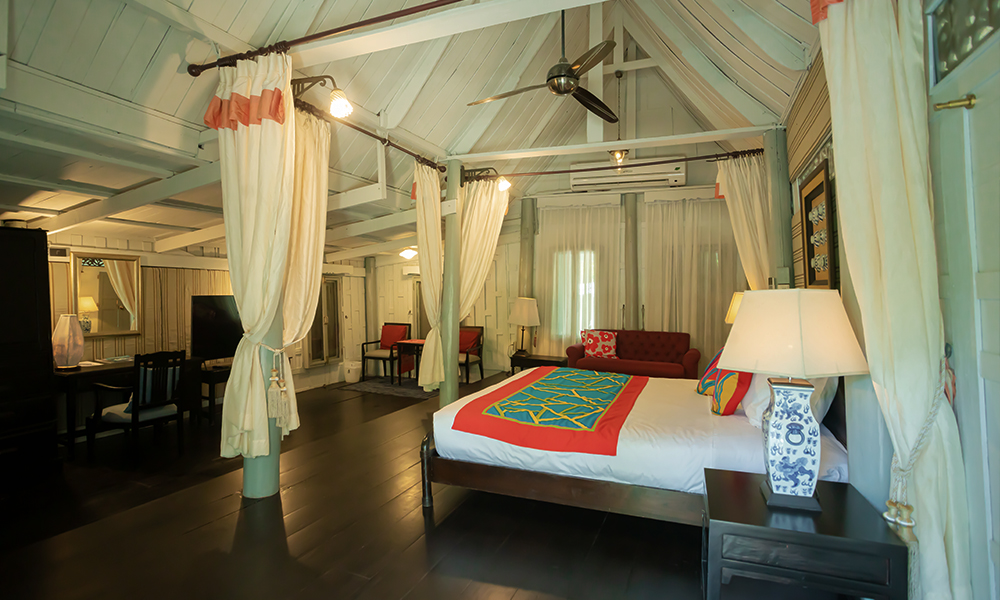 Suites Thai Villas